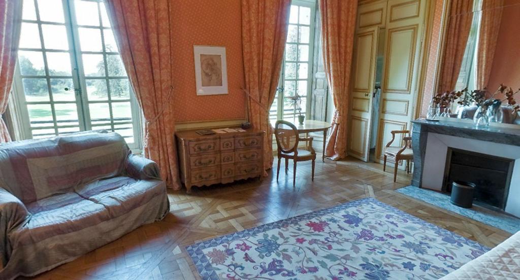 Chateau Du Marechal De Saxe Yerres Zimmer foto